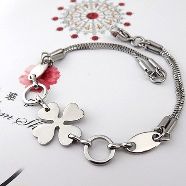 Wholesale Minimalist Stainless Steel Bracelets For Women Daily Wear