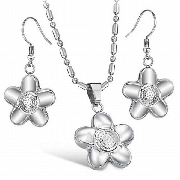 316L Stainless Steel Hollow Design Pendant and Earrings Jewelry Set for Women