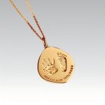 18K Gold AU750 Custom Baby Handprint Footprint Photo Charm Necklace Wholesale